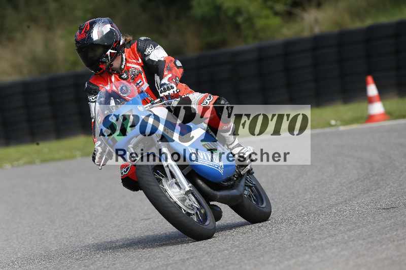 /Archiv-2025/42 07.08.2025 Peter Studer Girls Day ADR/Gruppe pink/247